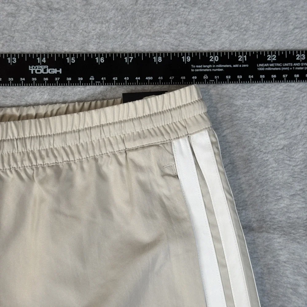 Adidas Shorts Mens 2XL Sandstone/White Logo 5